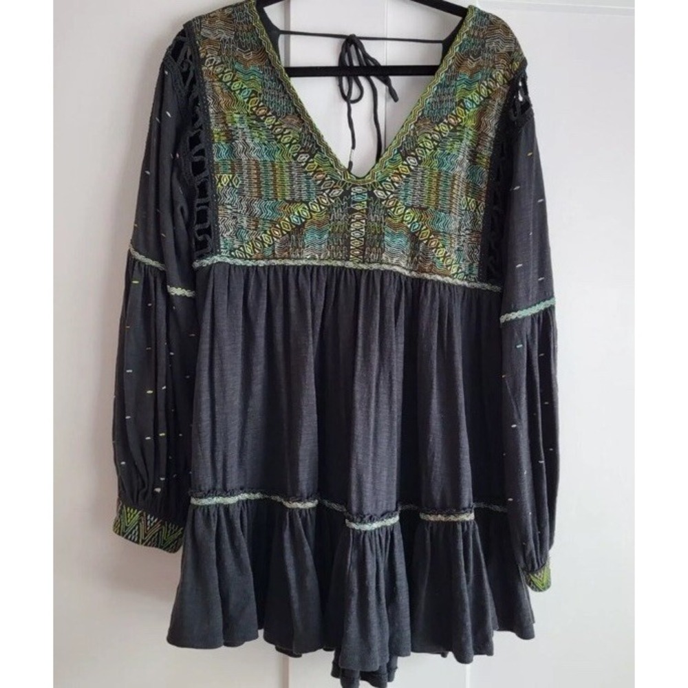 $148 Free People Much Love Tunic / Mini Dress Embroidered Cutout Back Black Sz S - Picture 8 of 12